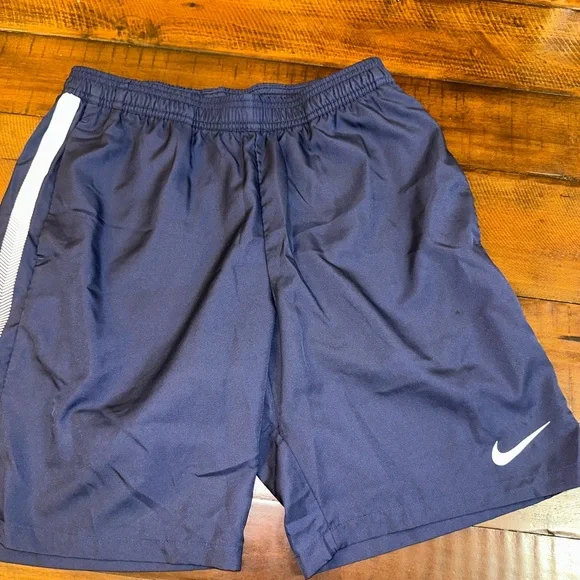 Men’s Nike shorts. Color Navy blue. Size M - Picture 1 of 3